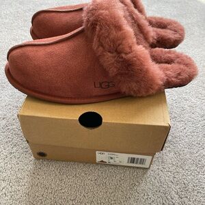 UGG Scuffette II Slippers Sz 9 RDJ Red Jasper NWT 1106872